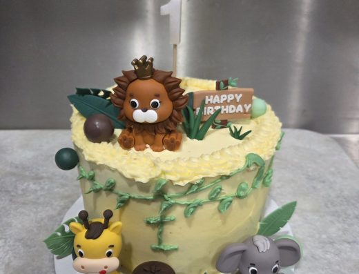 Cakes by “Maree”