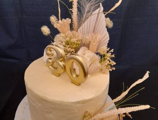 Cakes by Julie